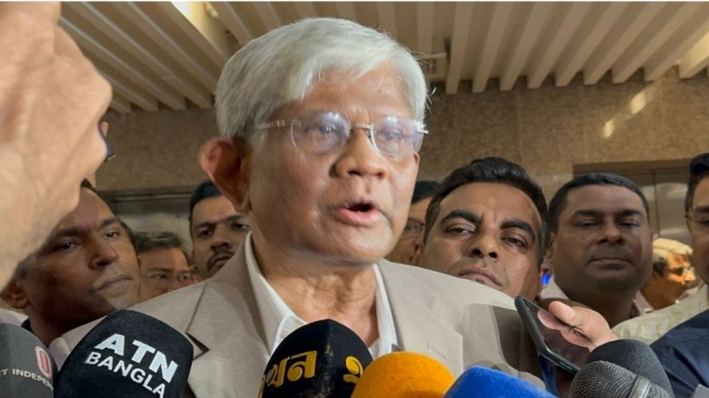 বাণিজ্য ঘাটতি কমিয়ে আনতে রপ্তানি বহুমুখীকরণের চেষ্টা থাকবে- অর্থ উপদেষ্টা