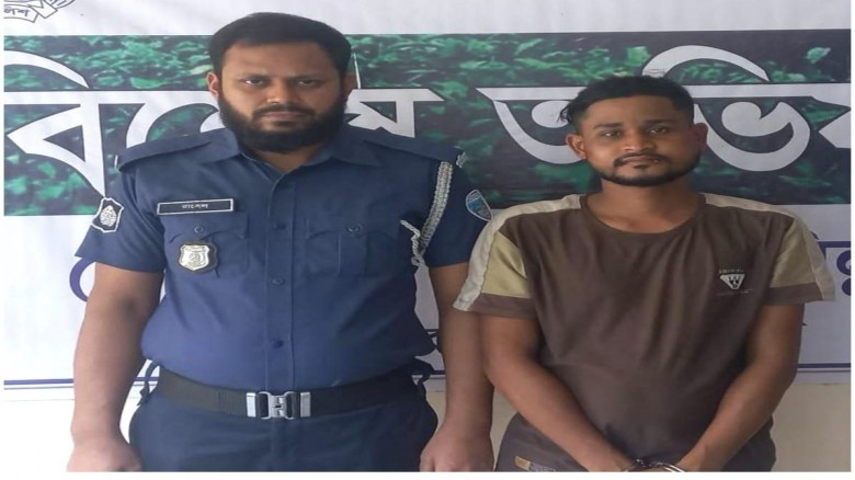 নিষিদ্ধ ছাত্রলীগ নেতা নিবাসকে গনপিটুনি দিয়ে পুলিশে সোপার্দ
