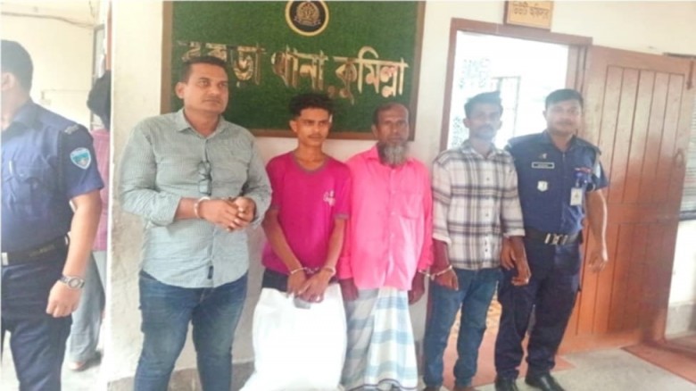 বরুড়ায় মঞ্জুর হত্যা মামলার আসামি কামাল গ্রেফতার