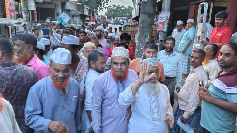 "সন্ত্রাসমুক্ত কুমিল্লা গড়তে চাই "--কাজী দ্বীন মোহাম্মদ।