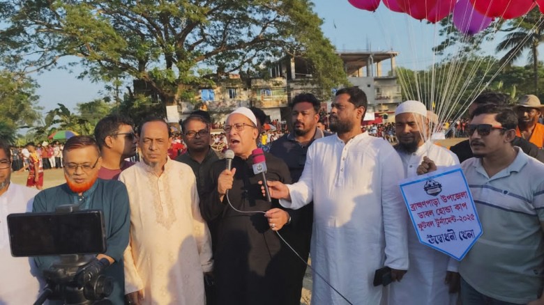 ব্রাহ্মণপাড়ায় জমকালো আয়োজনে ডাবল হোন্ডা কাপ ফুটবল ...