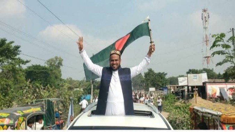 ব্রাহ্মণপাড়ায় জামায়াত প্রার্থী ড. মোবারকের মোটরসাই...