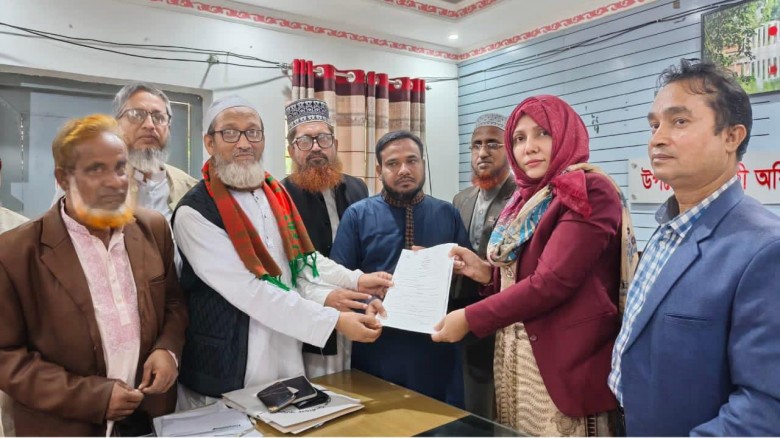 ব্রাহ্মণপাড়ায় জামায়াত প্রার্থী ড. এড. মোবারক হোসাই...