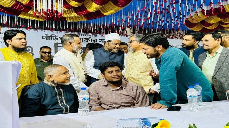 ফ্যামিলি কার্ড ভূয়া - ডা. তাহের...