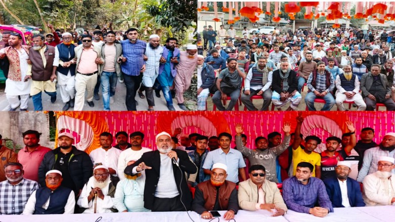 নাঙ্গলকোটের পেরিয়ায় মোবাশ্বের আলম ভূঁইয়ার ধানের শী...