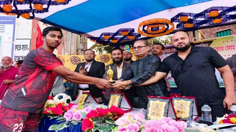 নাঙ্গলকোটে ফুটবল টুর্ণামেন্ট উদ্বোধন