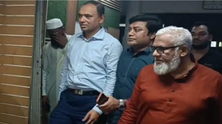 কুমিল্লায় বি'ক্ষো'ভের মুখে ১২ ঘণ্টা পর থ