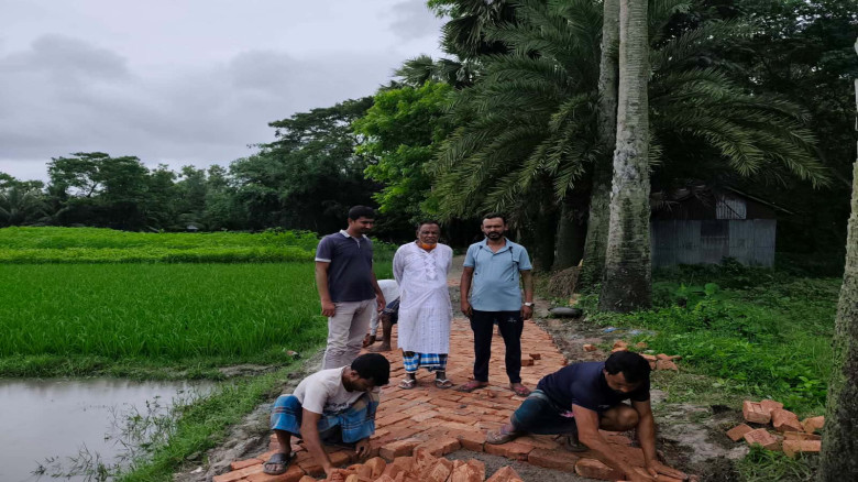 মন্ত্রী জাকারিয়া তাহের সুমনের রূপরেখায়  
