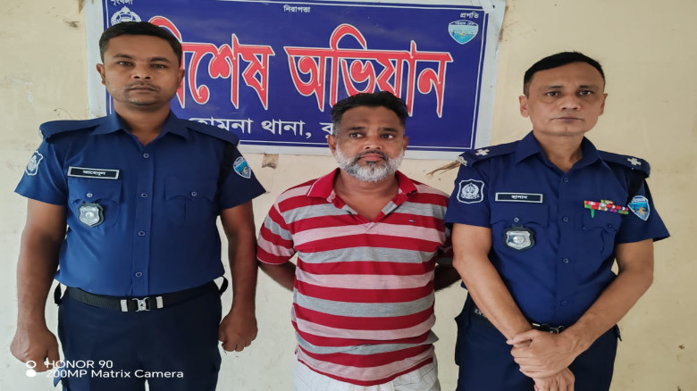 হোমনা ওপারচরে ১২ পিস ইয়াবাসহ মশিউর রহমান লিটন গ্রেপ্তার