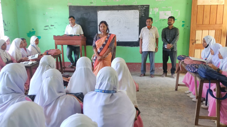 ‘মাদক থেকে দূরে থেকে নিজেদের ভবিষ্যৎ গড়ত