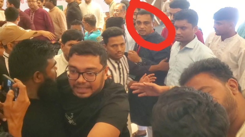 কুমিল্লায় এনসিপির কর্মশালায় সাংবাদিককে হেনস্তার অভিযোগ