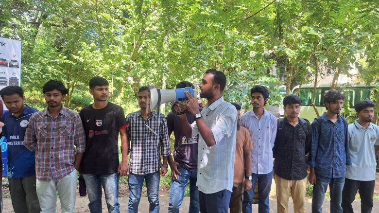 অপ্রতিমের হ'ত্যা"কাণ্ডে পুলিশের প্রেস ব্
