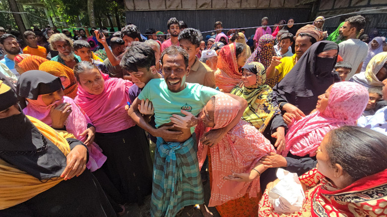 কুমিল্লায় যুবকের হামলায় মা ও ৮ মাসের ভাত