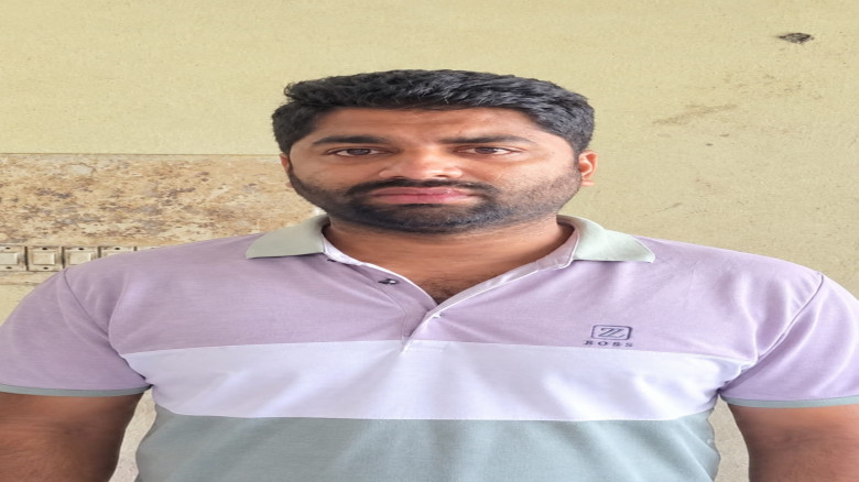 সীমান্তে মাদক সেবন করে গিয়ে যুবলীগ নেতা গ্রেপ্তার