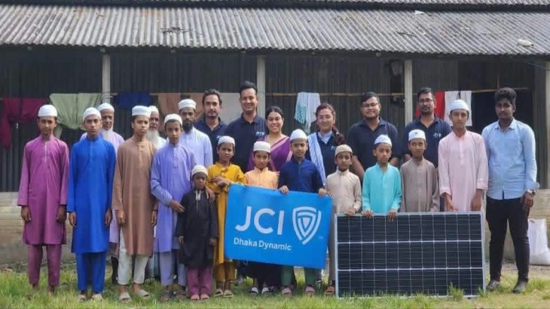 আলো ছড়িয়ে শিক্ষা ও স্বাবলম্বিতার পথে জেসিআই ঢাকা ডায়নামিকের তিন উদ্যোগ