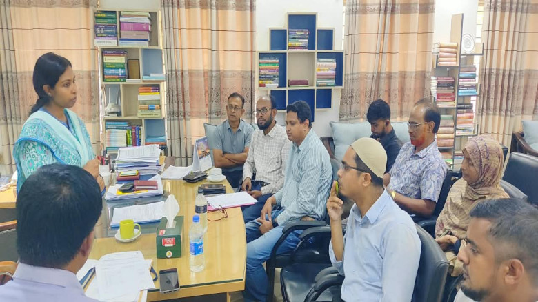 ব্রাহ্মণপাড়ায় রুফটপ সোলার ও বিদ্যুৎ ব্যবস্থাপনা কমিটির সভা